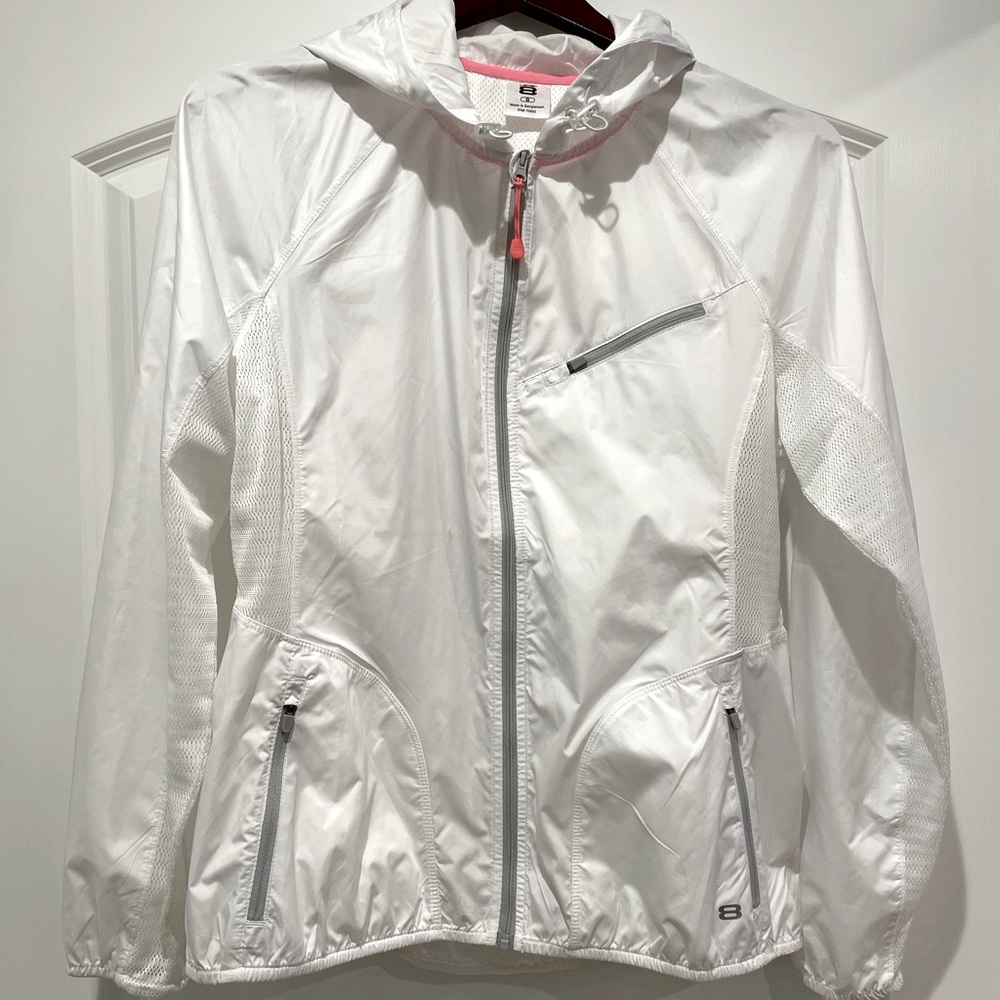 🤍 Lightweight windbreaker 🤍